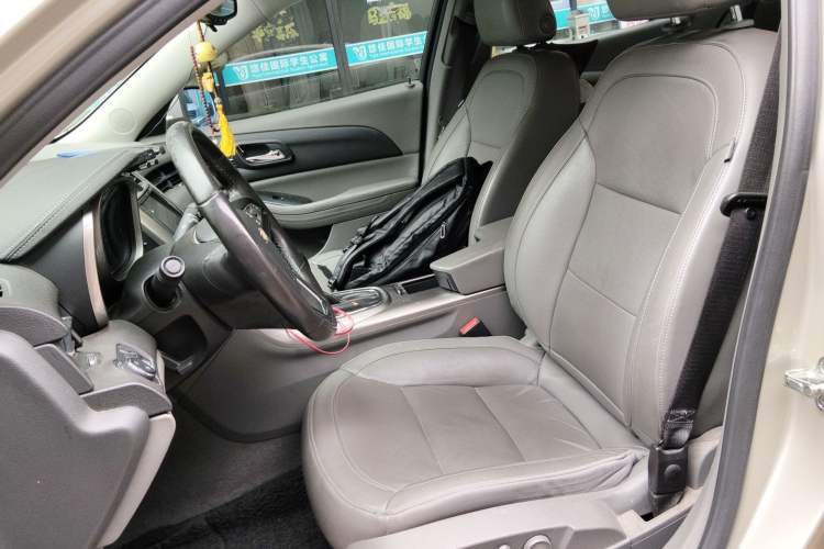 Used Chevrolet Malibu 2014 2.0L Automatic Luxury Edition Left Front Seat