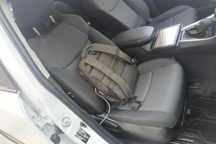 Used Toyota RAV4 2022 2.0L CVT Two-Wheel Drive Fashion Edition