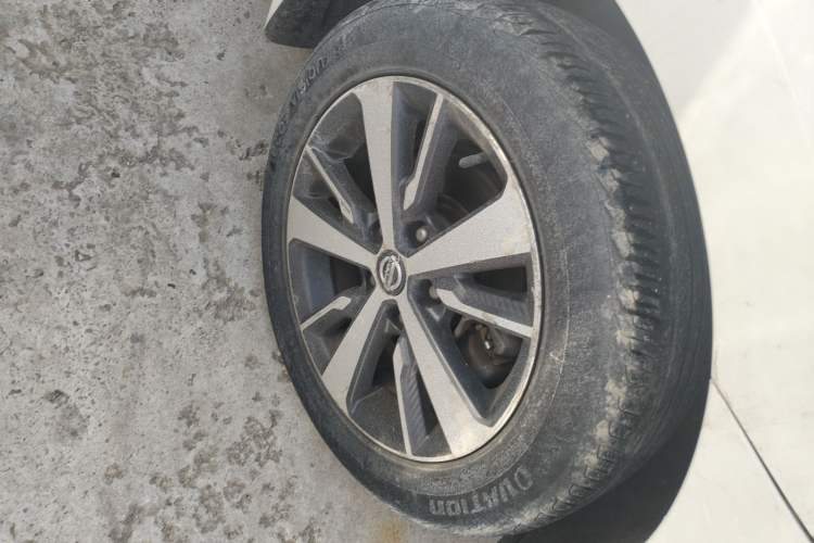 Used Nissan Lannia 2016 1.6L CVT Cool Edition