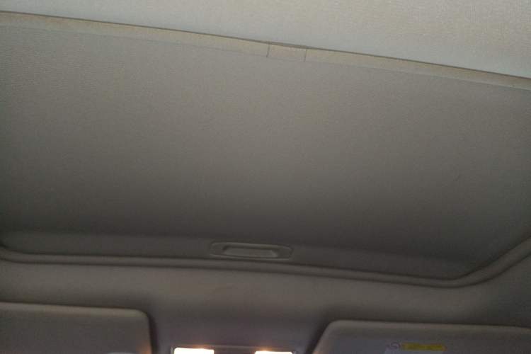 Used Mitsubishi Outlander 2018 2.0L Two-Wheel Drive Glory Edition 5 Seats