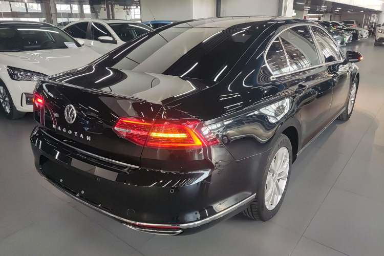 Used Volkswagen Magotan 2018 330TSI DSG Luxury Model