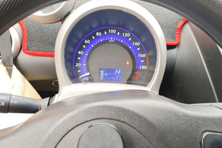 Used BYD F0 2015 1.0L AMT XuanKu Model
