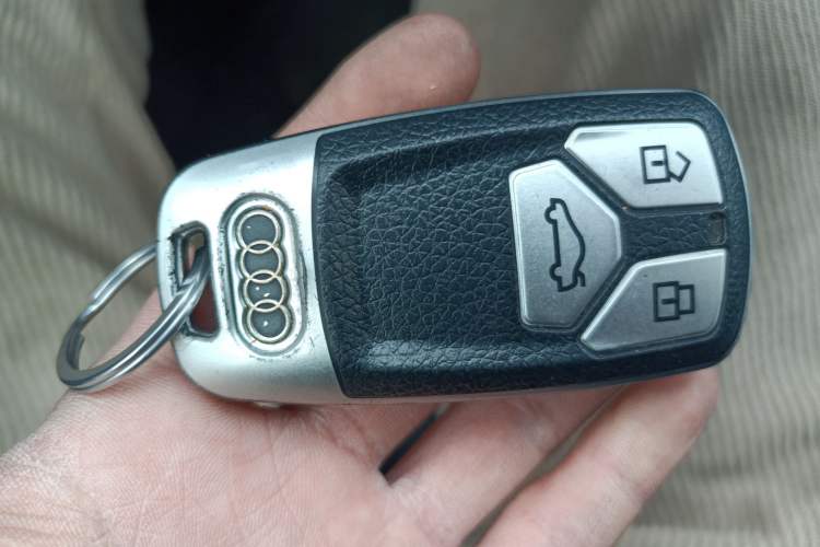 Used Audi A4L 2019 40 TFSI Fashion Edition China VI Emission Standard