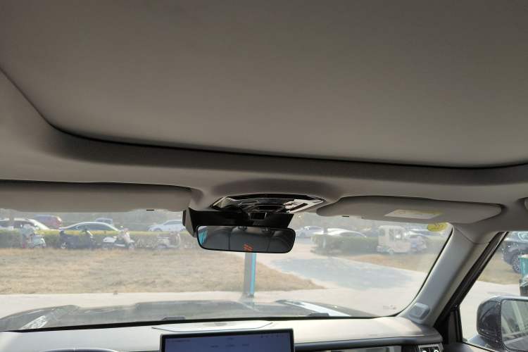 Used JETOUR Shanhai Shanhai T1 2025 150 km Heading South
