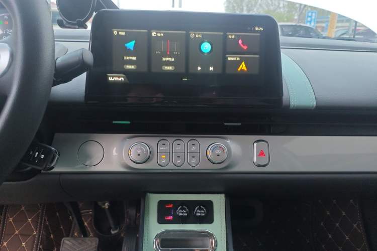 Used CHANGAN NEVO Lumin 2025 205km Refreshing Edition Audio And AC Panel