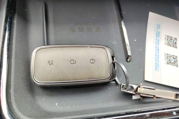 Used Geely Galaxy E8 2025 575 km Exploration Intelligent Driving Edition
