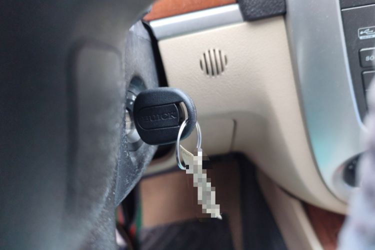 Used Buick Excelle 2013 1.5L Automatic Luxury Model Vehicle Key