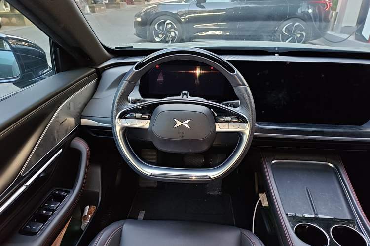 Used XPeng P7 2023 P7i 610 Pengyi Performance Edition Steering Wheel