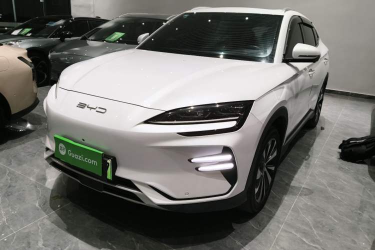 Used BYD Song PLUS New Energy 2023 Champion Edition EV 520KM Prestige Model