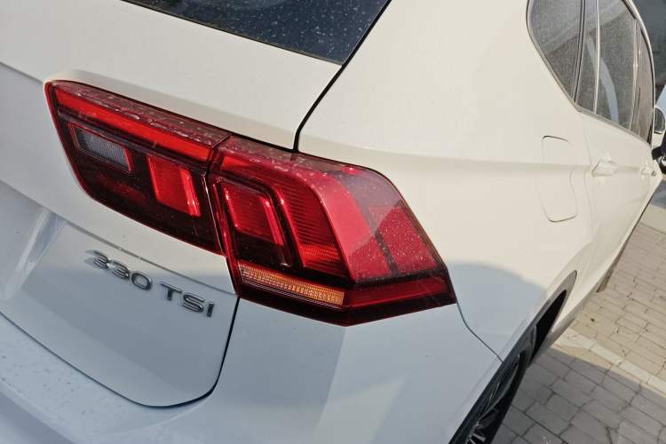 Used Volkswagen Tiguan L 2021 330TSI Automatic Two-Wheel Drive Smart Edition Exterior 3