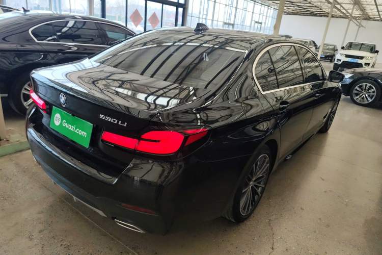 Used BMW 5 Series 2023 530Li Leading Model M Sport Package
