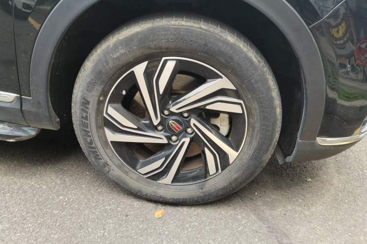 Used Hongqi HS5 2022 Revised Version 2.0T Smart Connect Flagship Edition
