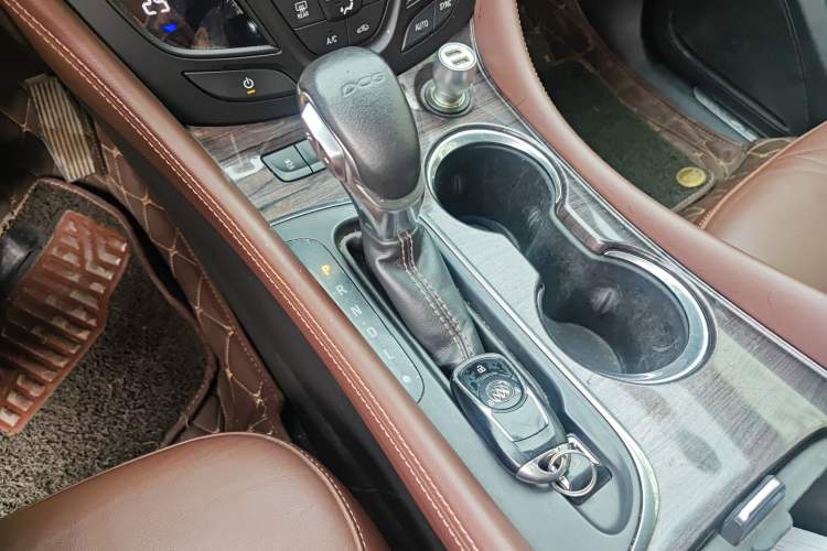 Used Buick Envision 2016 20T Two-Wheel-Drive Elite Model