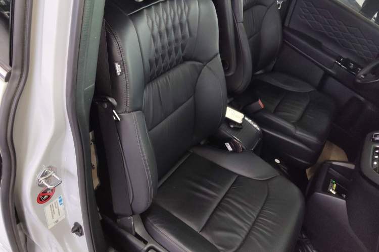 Used Honda Elysion 2024 2.0L eHEV Luxury Edition
