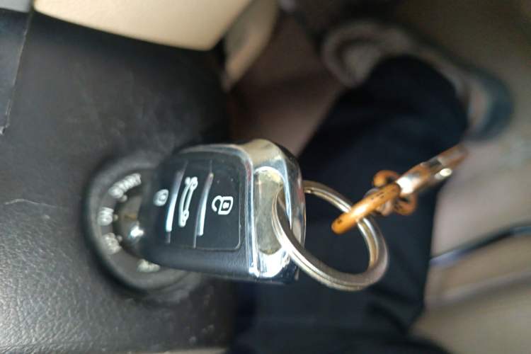 Used Buick Excelle 2013 1.5L Automatic Luxury Model