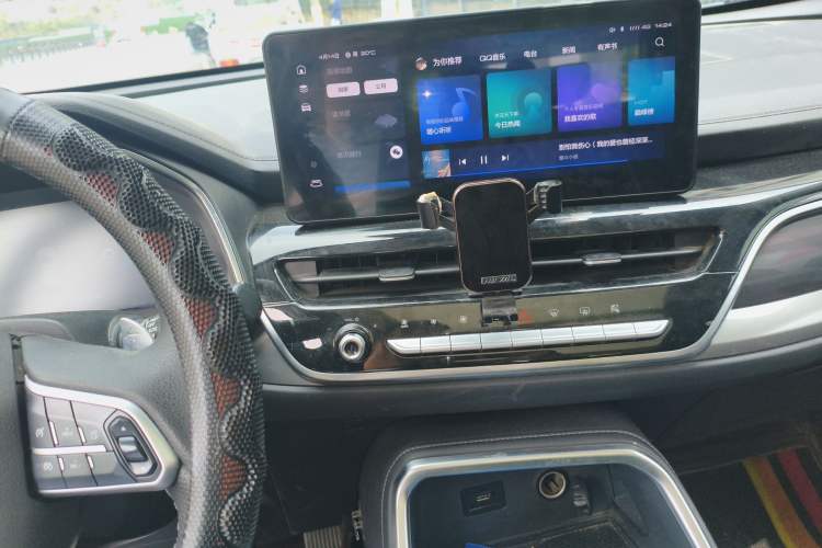 Used Haval H6 2021 National Trend Edition 1.5T Automatic Champion Version Audio And AC Panel