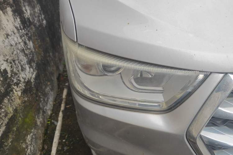 Used JAC Refine M4 2019 Business & Travel Series 2.0L Manual Comfort Model China VI Right Front Headlight