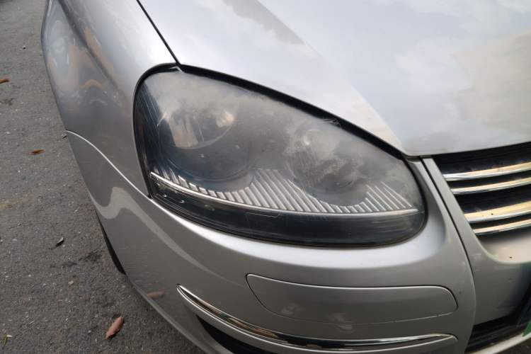 Used Volkswagen Sagitar 2011 1.6L Manual Fashion Edition
