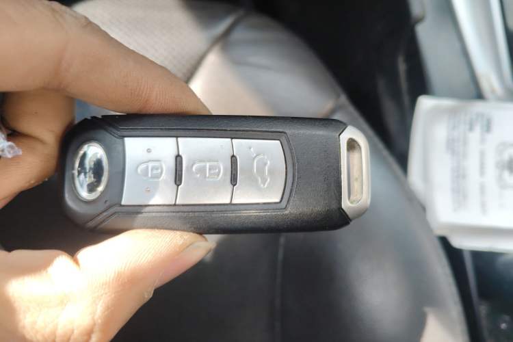 Used GAC Trumpchi GS5 2012 2.0L Automatic Two-Wheel Drive Anniversary Edition
