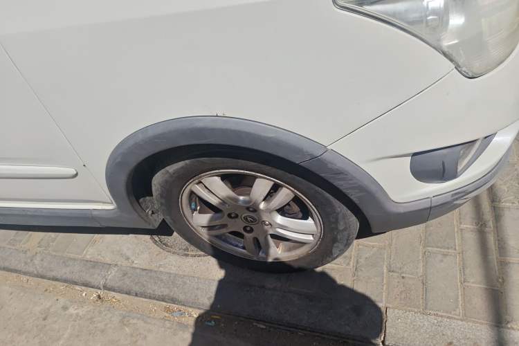 Used CHANGAN CX20 2011 1.3L Manual Sport Edition Right Front Wheel Hub