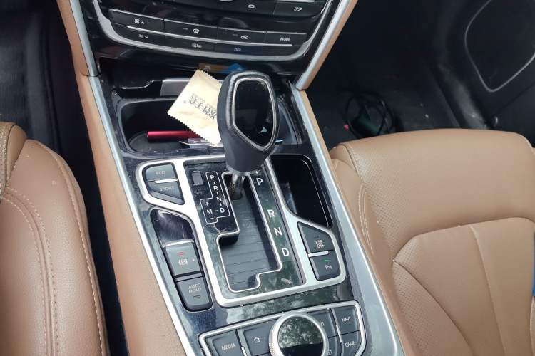 Used Geely Auto Emgrand GT 2017 1.8T Luxury Model Gear Lever