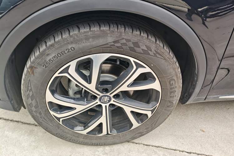 Used BYD Tang New Energy 2025 Intelligent Driving Version DM-i 115KM Flagship Edition Left Front Wheel Hub