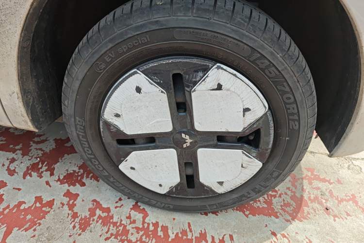 Used Wuling Hongguang MINIEV 2024 3rd Generation 215km Advanced Version Exterior 1