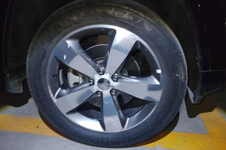 Used Jeep Grand Cherokee 2016 3.6L Luxury Navigation Edition
