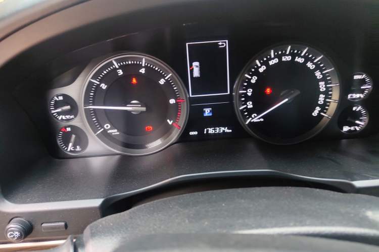 Used Toyota Land Cruiser 2019 4.0L VX-R Lowered Suspension Middle East