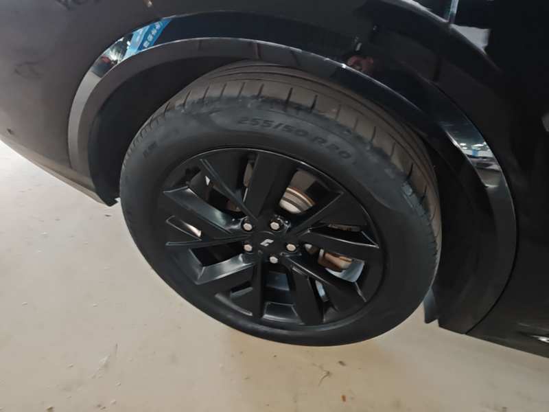 Used Li Auto L8 2023 Pro Model — 25