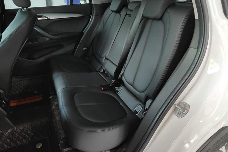 Used BMW X1 2018 sDrive20Li Leading Model