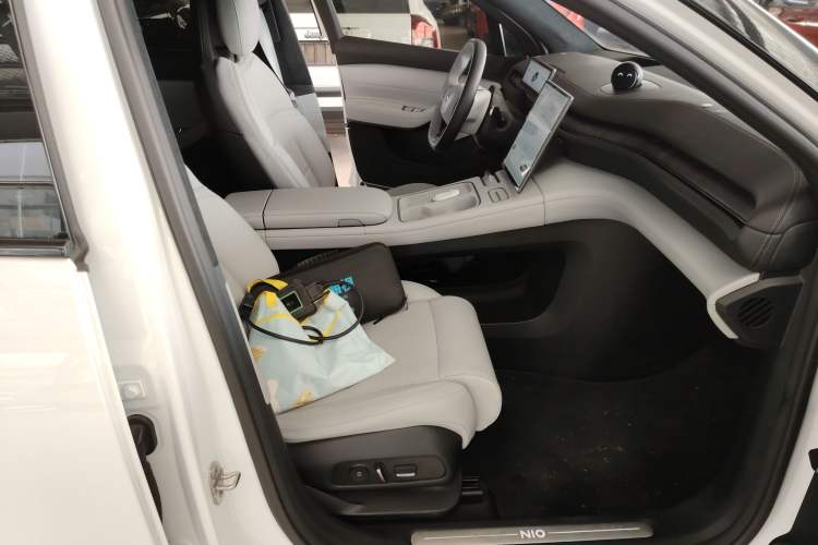 Used Nio ES6 2024 75 kWh
