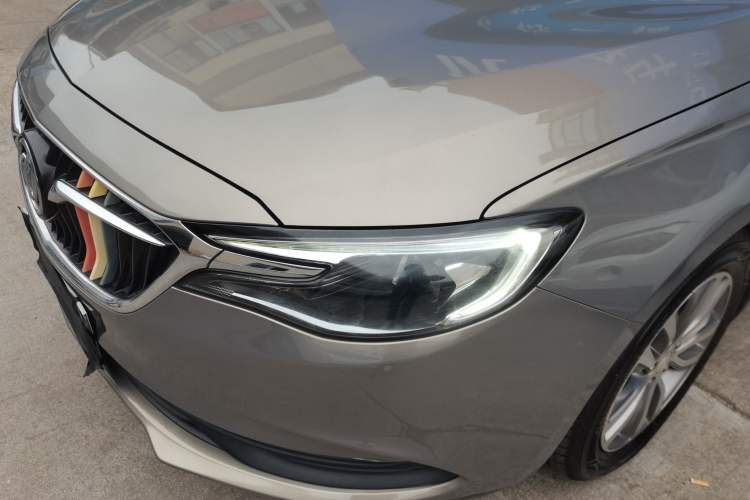 Used Buick GT 2018 18T Automatic Elite Model