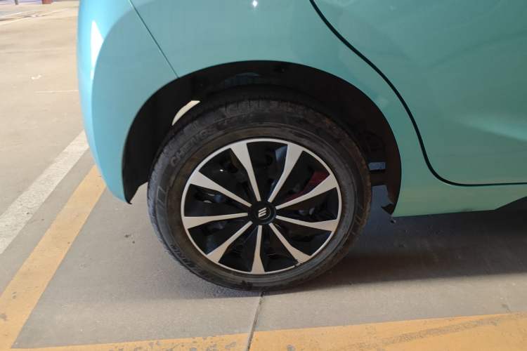 Used JMEV Xiao Qilin 2023 Joyful Edition 201km Comfort Model Exterior 5