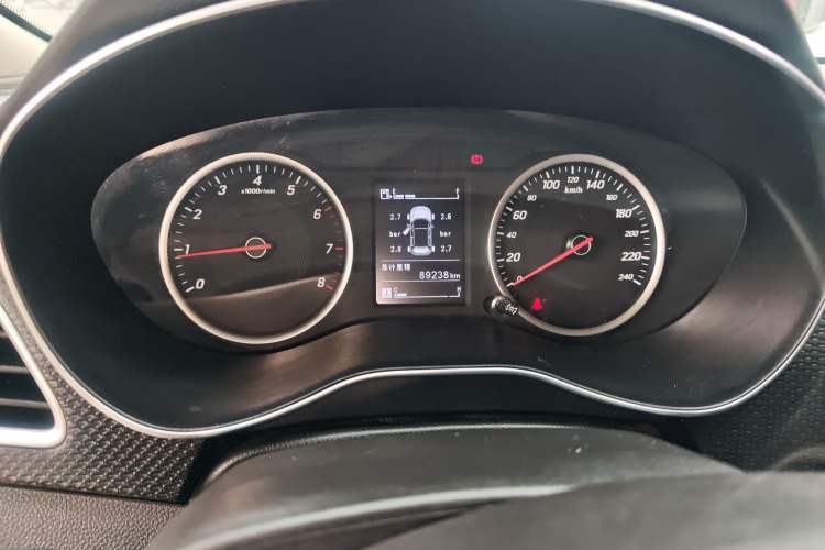 Used Baojun 730 2021 1.5L Manual Fashion Version 7 Seats
