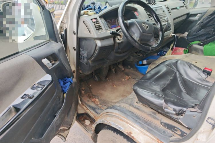 Used Foton Scenic G7 2016 2.0L Commercial Version Long Wheelbase High Roof – 4Q20M Driver Seat