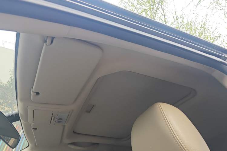 Used Chery Tiggo 3 2014 1.6L Manual Zhishang Edition
