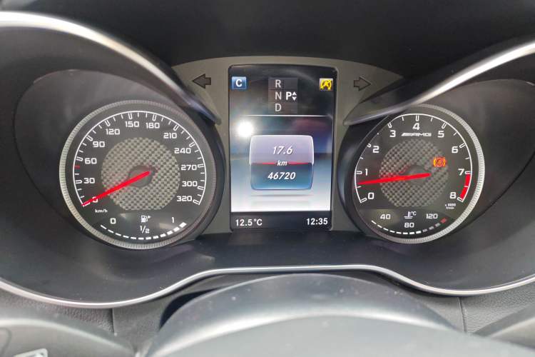 Used Mercedes-Benz C-Class AMG 2016 AMG C 63 Coupe Odometer Close Up