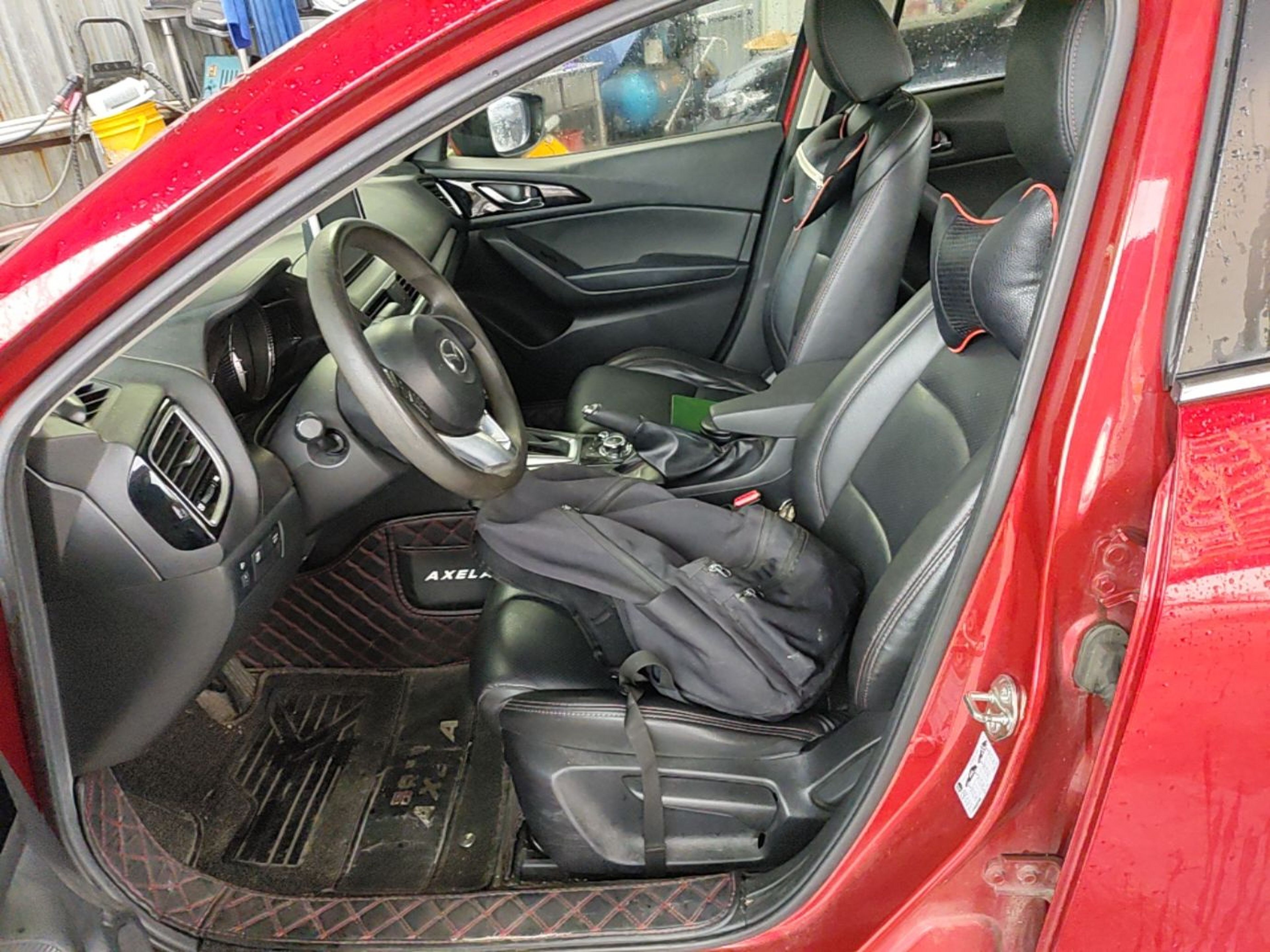 Interior delantero