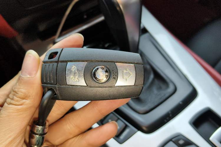 Used BMW Z4 2011 sDrive23i Flame Limited Edition
