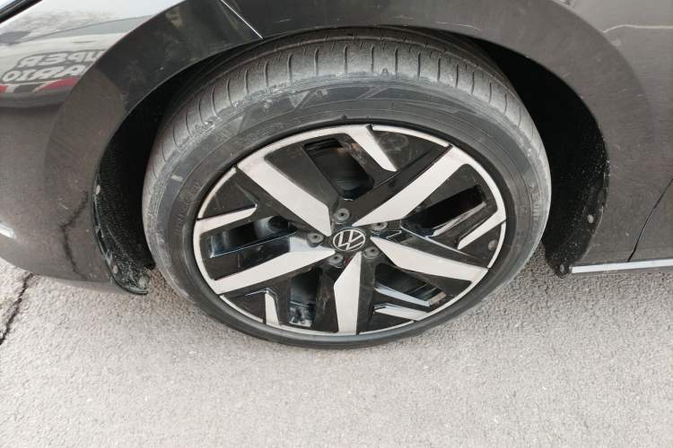 Used Volkswagen Lamando 2023 Lavida L 280TSI DSG Cool & Spicy Edition