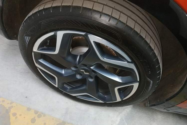 Used ONVO L60 2024 60 kWh Rear-Drive Version
