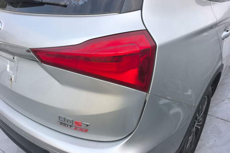 Used JAC Group Refine S7 2018 Super Edition 251T Automatic Supreme 5-Seater

