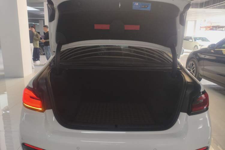 Used BMW 5 Series (Import) 2022 Second Facelift 530i M Sport Package