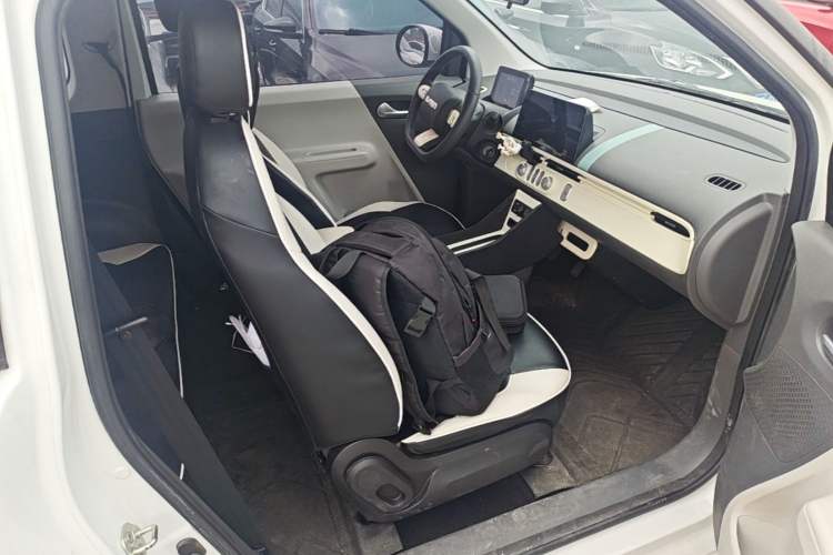 Used CHANGAN NEVO Lumin 2022 155 km – Refreshingly Sweet Edition
