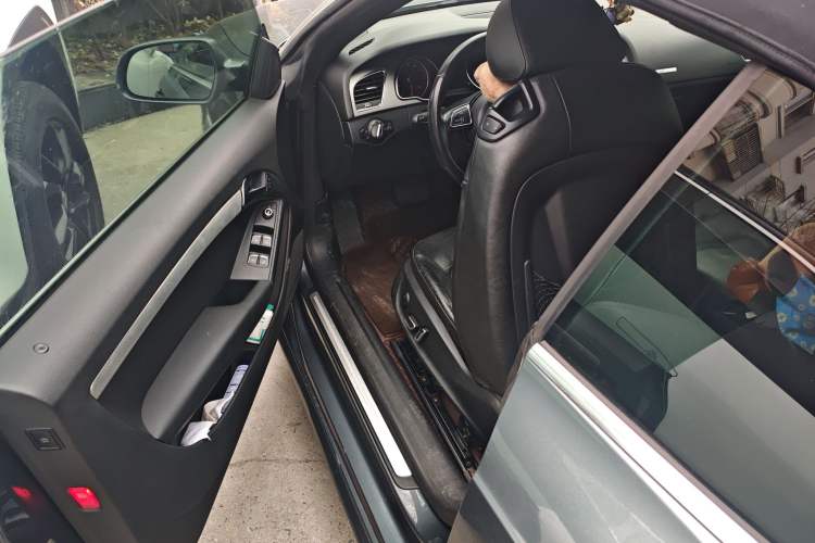 Used Audi A5 2012 2.0TFSI Cabriolet