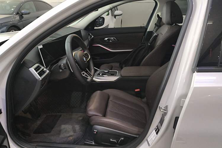 Used BMW 3 Series 2025 330Li M Sport Shadowline Package
