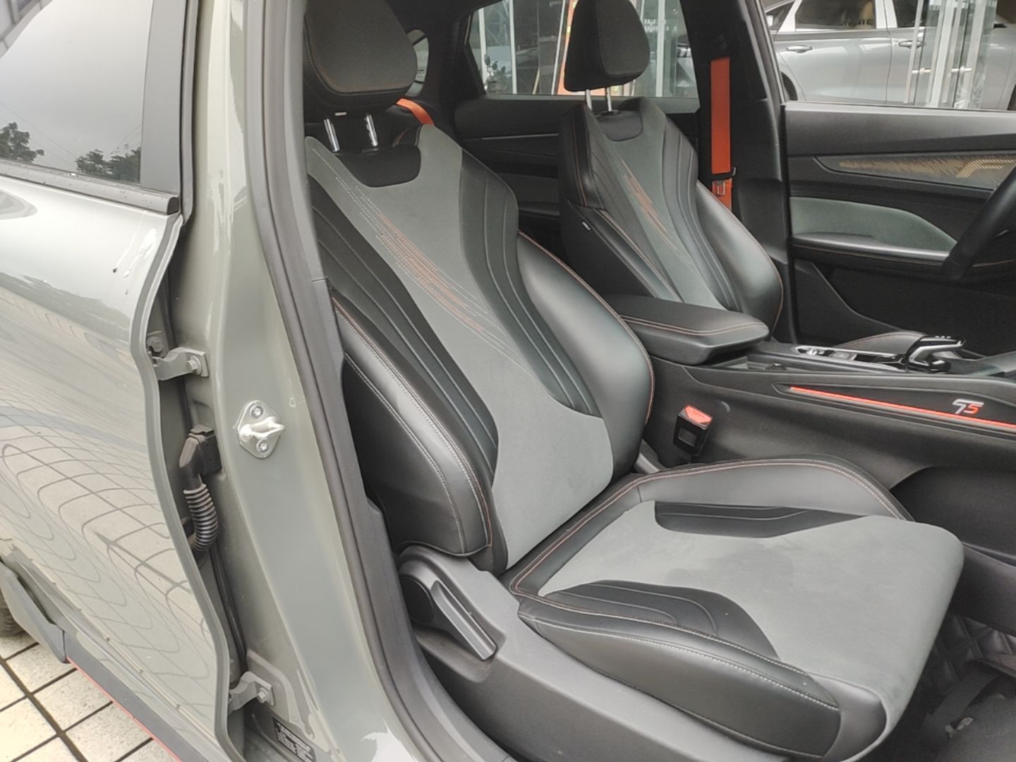 Geely Auto Binray 2022 Binrui COOL 1.5T DCT Thunder Edition — снимка 19