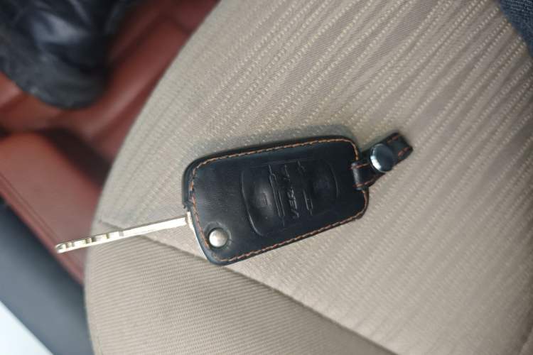 Used Hyundai Verna (older generation) 2014 1.4L Manual Smart GLS Trim Interior 1