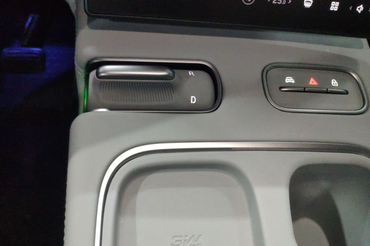 Used Nio ES6 2024 75 kWh Gear Lever